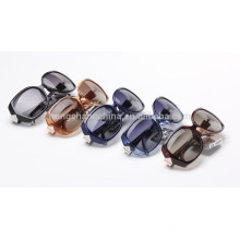 хорошие фирменные женские солнцезащитные очки (T60023)